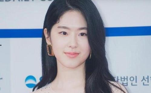 明星资讯网,揭秘娱乐圈最新动态，热点事件一网打尽！